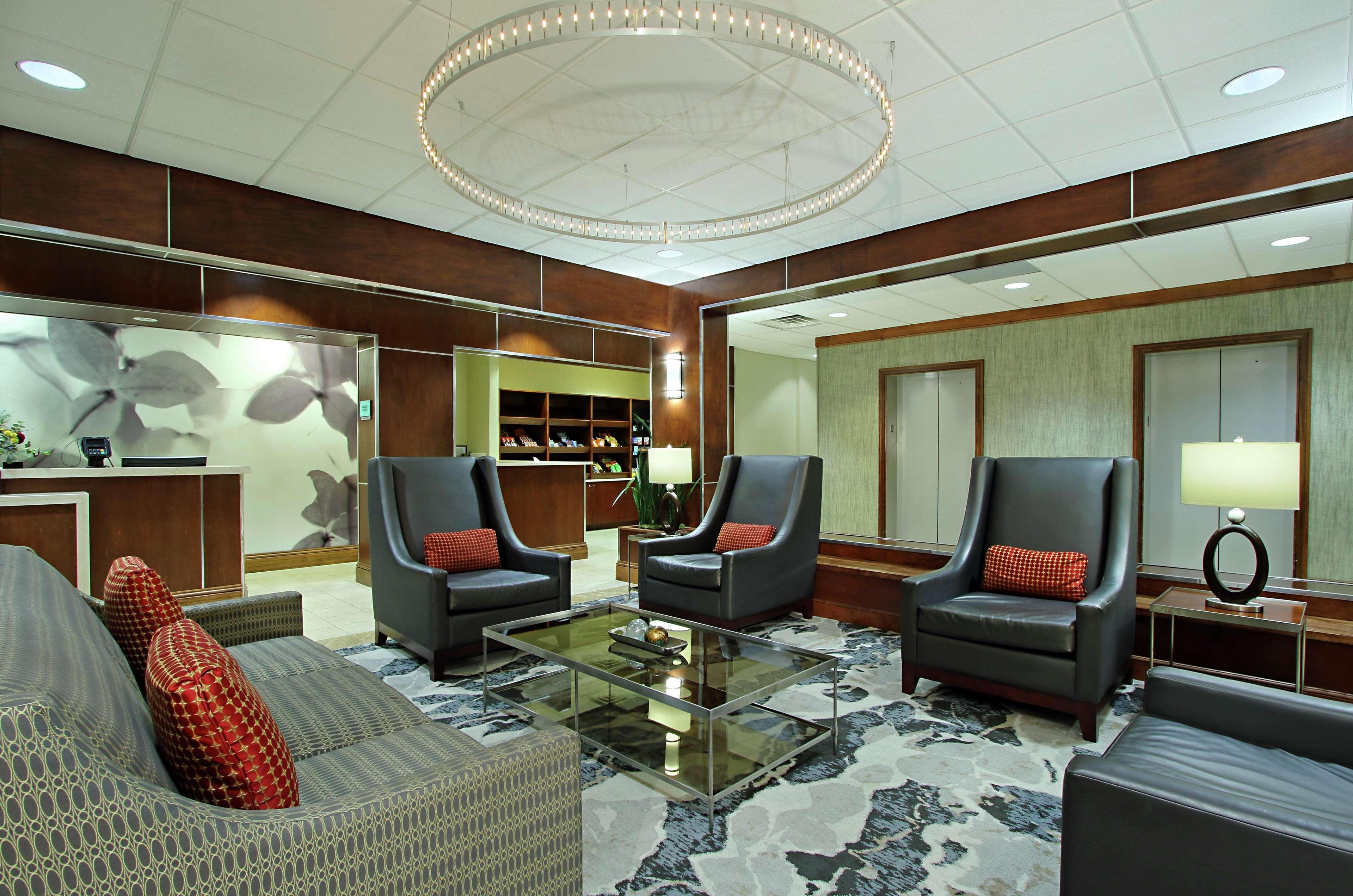 Doubletree By Hilton Newark Hotel Bagian luar foto