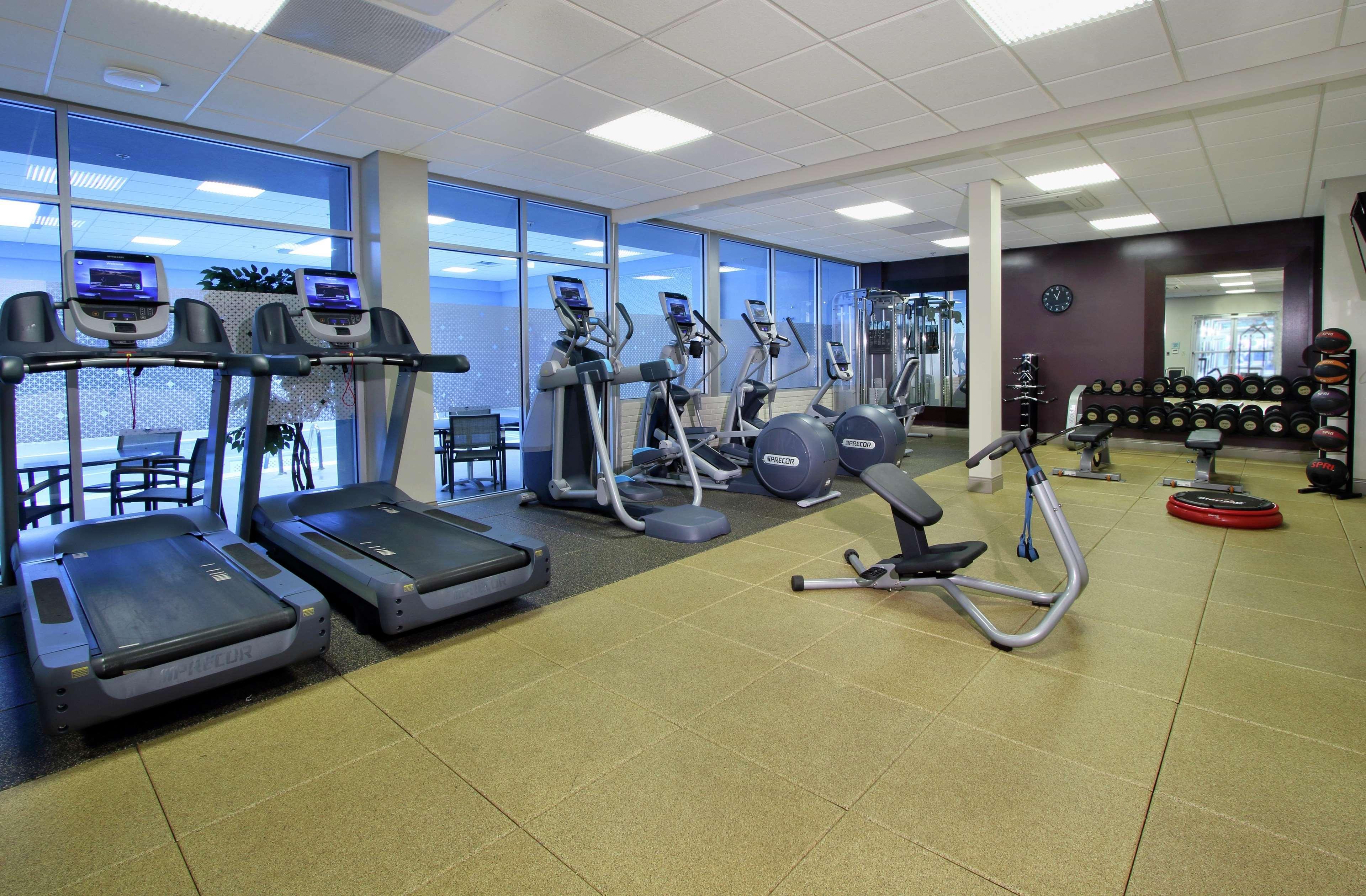 Doubletree By Hilton Newark Hotel Bagian luar foto